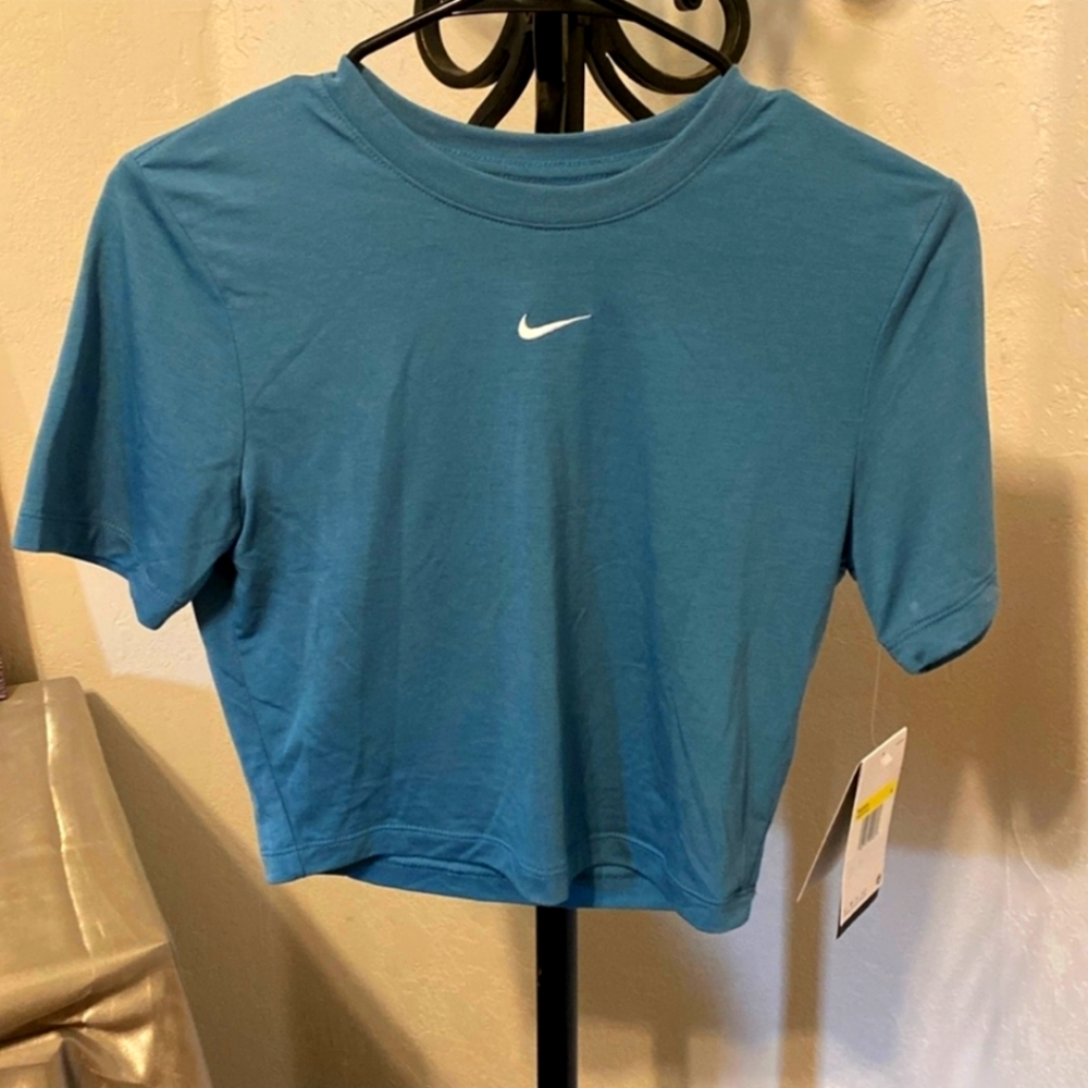Nike Blue Fitted Crop T-Shirt